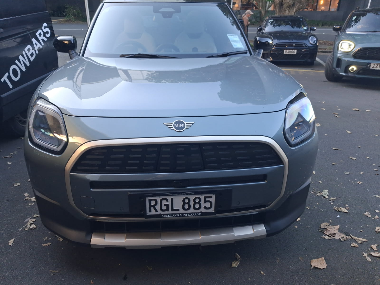 MINI COUNTRYMAN STATIONWAGON 2023-CURRENT